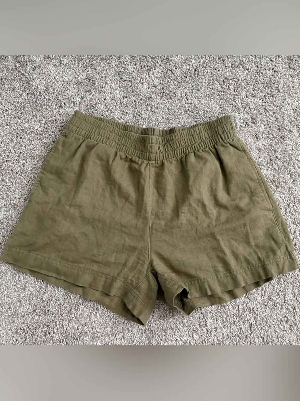 Old Navy Olive High-Waist Elastic Linen-Blend Shorts